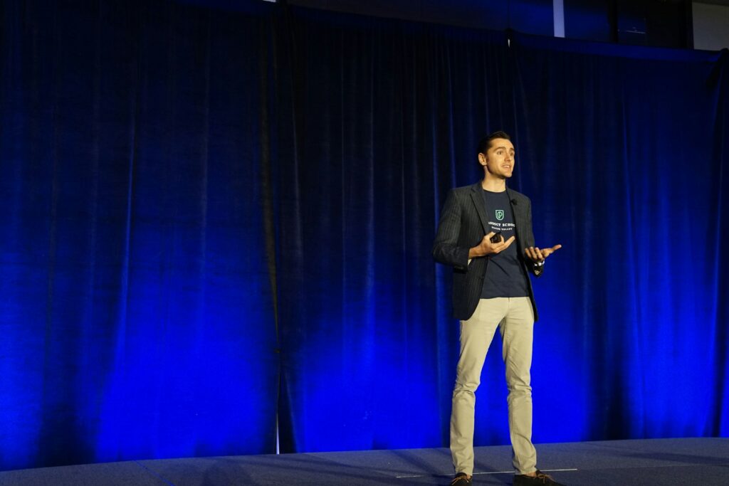 Sessions Day 2 + Community Social